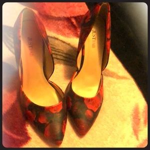 Red and black rose six inch heels